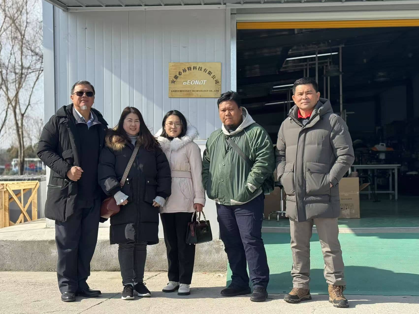 BOTANIUM AGRO-TECH 團隊參觀安徽合肥 BEONDT 工廠，探討客製化 300KG 農業無人機開發